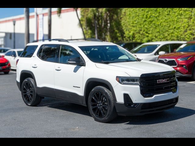 2022 GMC Acadia SLT