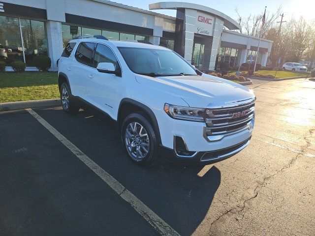 2022 GMC Acadia SLT