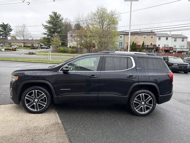 2022 GMC Acadia SLT