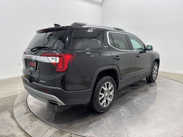 2022 GMC Acadia SLT