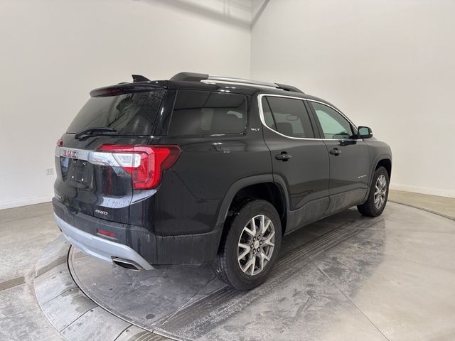 2022 GMC Acadia SLT