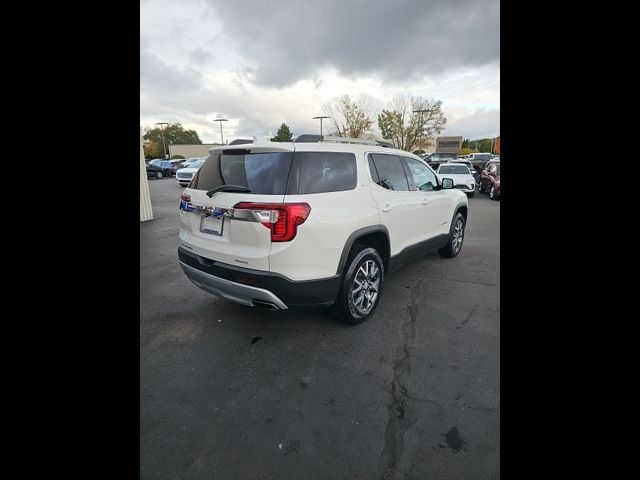 2022 GMC Acadia SLT