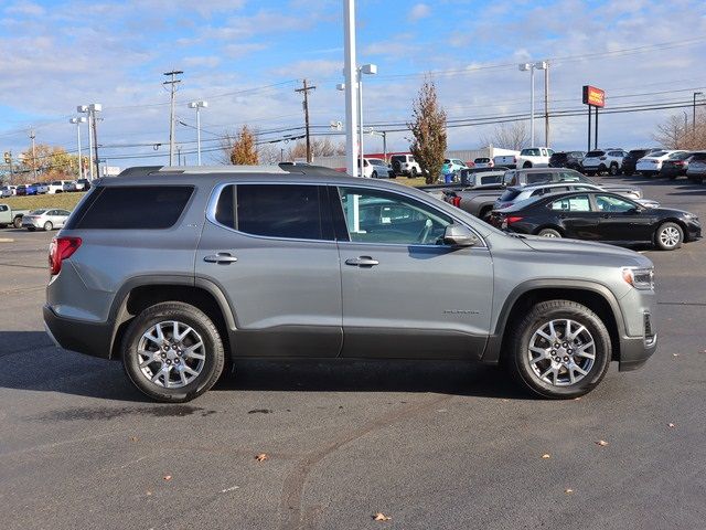 2022 GMC Acadia SLT