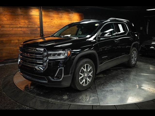 2022 GMC Acadia SLT