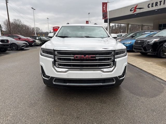 2022 GMC Acadia SLT