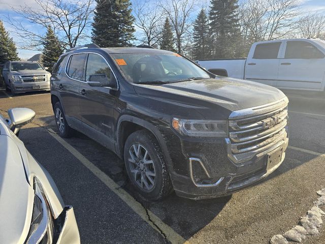 2022 GMC Acadia SLT