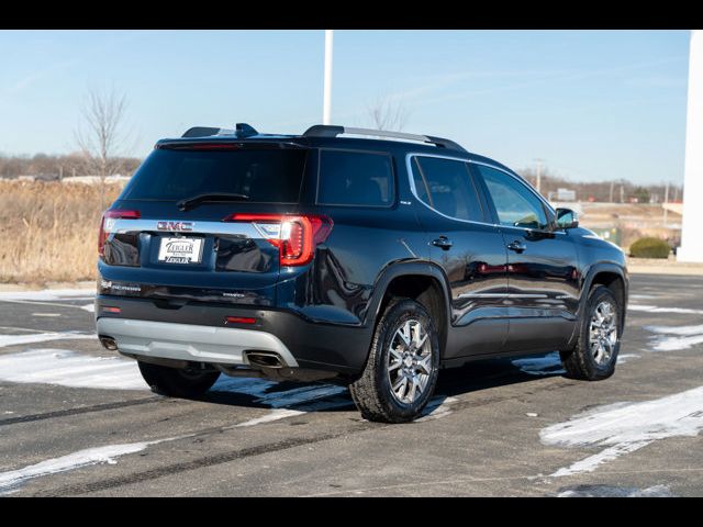 2022 GMC Acadia SLT