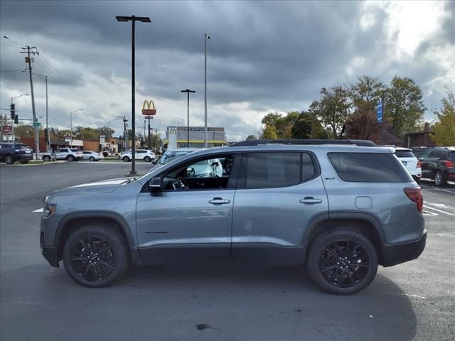 2022 GMC Acadia SLT