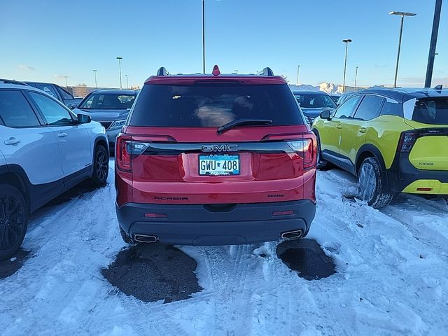 2022 GMC Acadia SLT