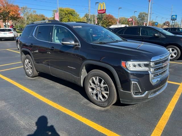 2022 GMC Acadia SLT