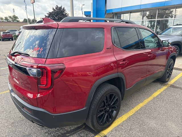 2022 GMC Acadia SLT