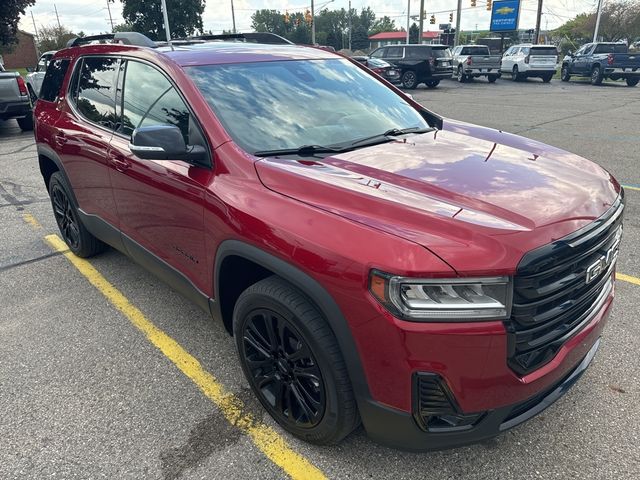 2022 GMC Acadia SLT