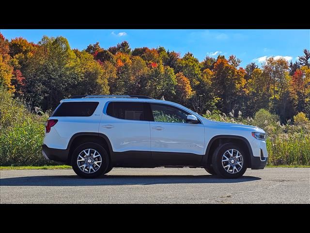 2022 GMC Acadia SLT