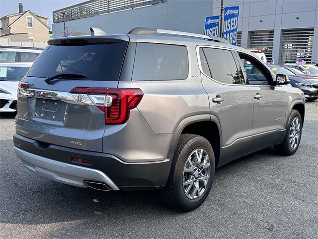 2022 GMC Acadia SLT