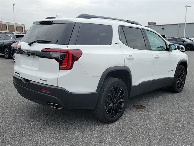 2022 GMC Acadia SLT