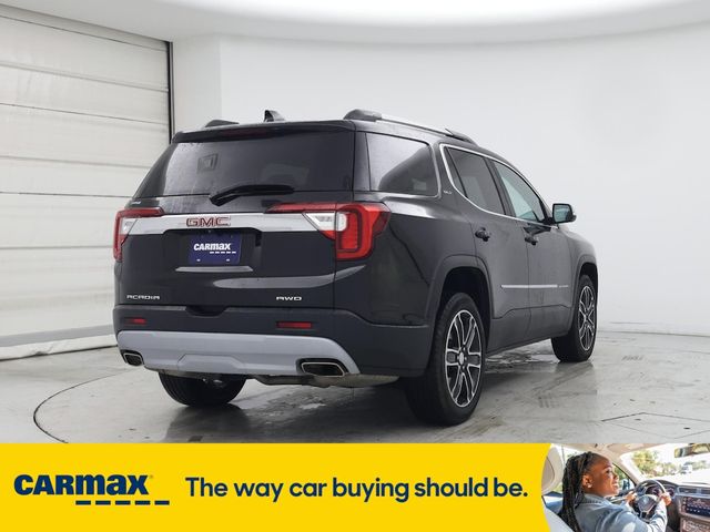 2022 GMC Acadia SLT
