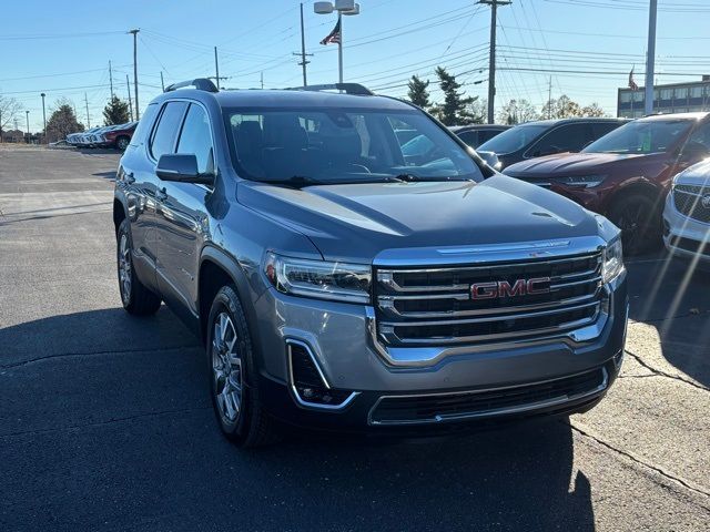 2022 GMC Acadia SLT