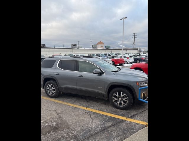 2022 GMC Acadia SLT