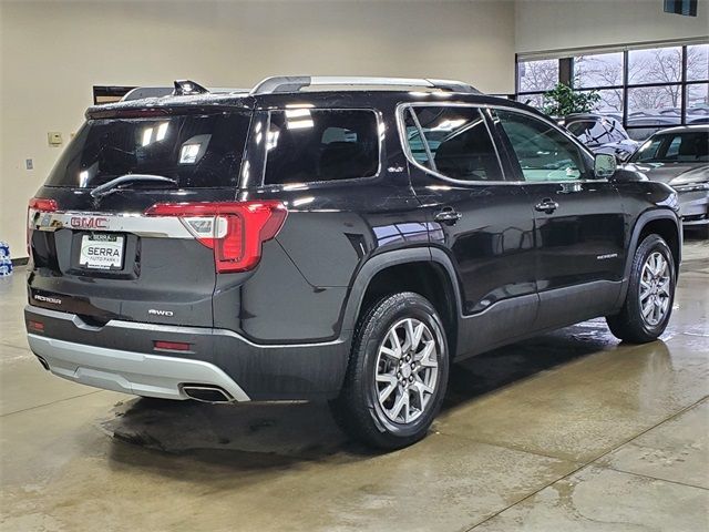 2022 GMC Acadia SLT