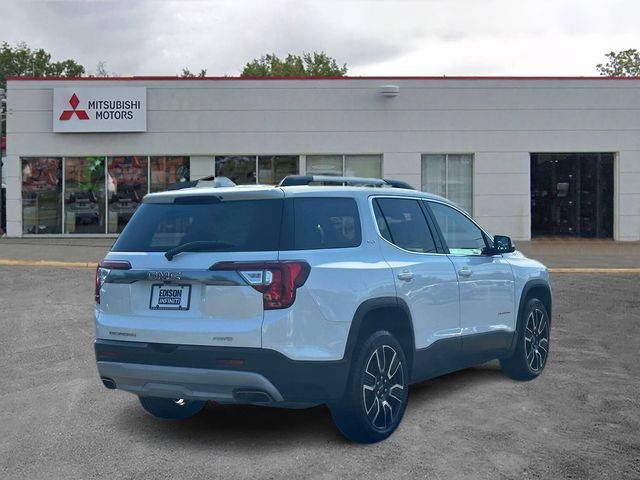 2022 GMC Acadia SLT