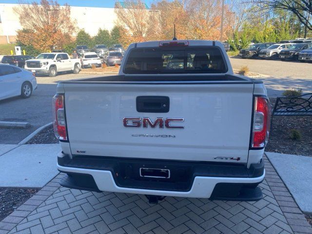 2022 GMC Canyon AT4 Cloth