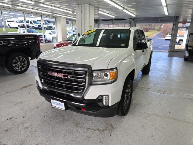 2022 GMC Canyon AT4 Cloth