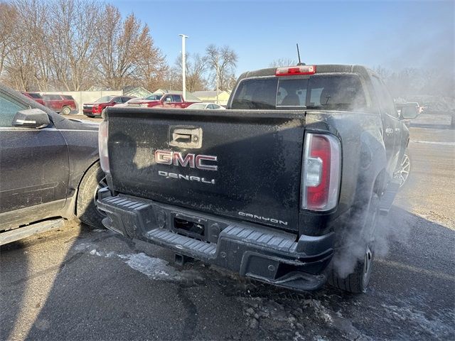 2022 GMC Canyon Denali