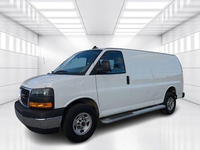 2022 GMC Savana Base