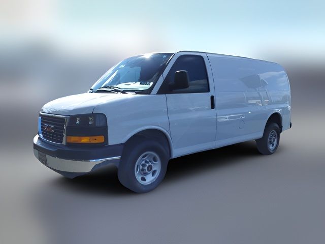 2022 GMC Savana Base