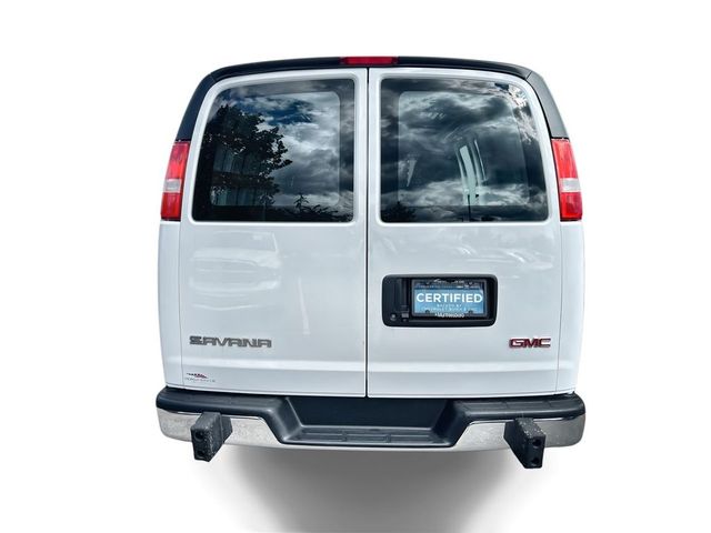 2022 GMC Savana Base