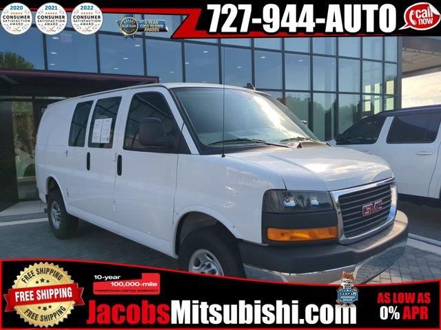 2022 GMC Savana Base