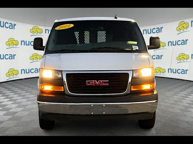 2022 GMC Savana Base