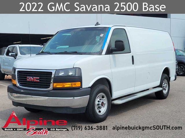 2022 GMC Savana Base