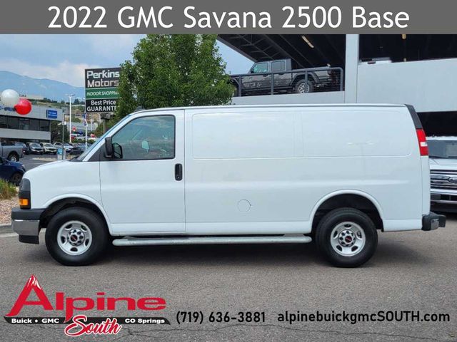 2022 GMC Savana Base