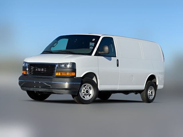 2022 GMC Savana Base