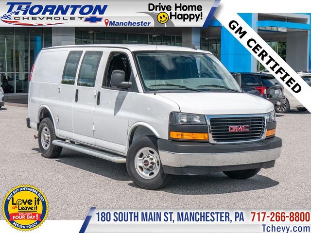 2022 GMC Savana Base