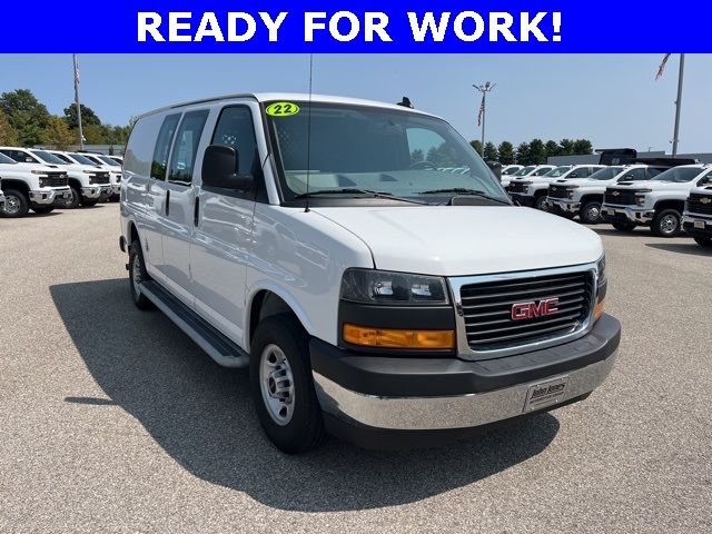 2022 GMC Savana Base