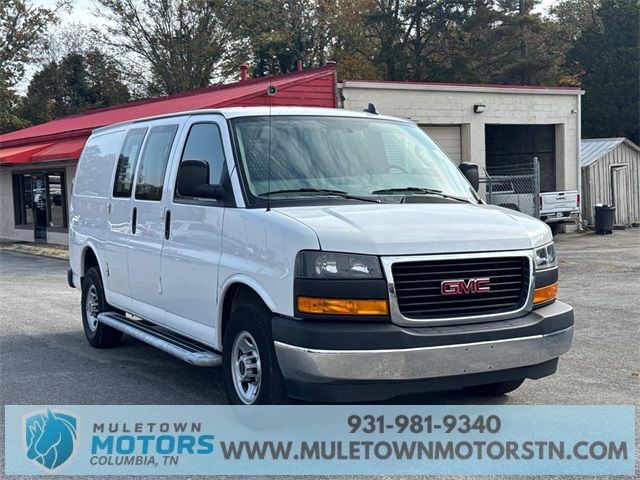 2022 GMC Savana Base