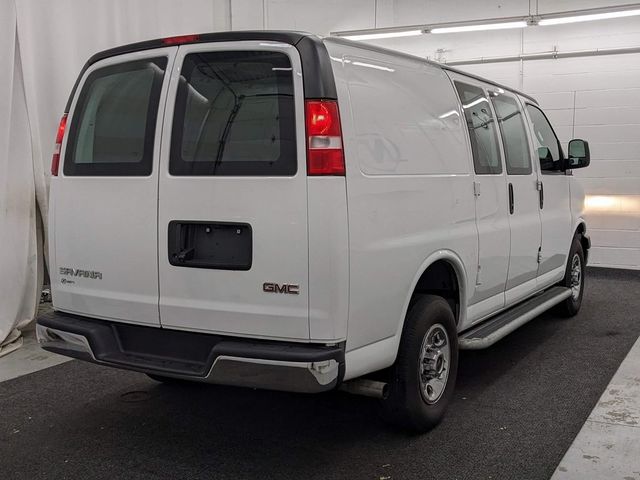 2022 GMC Savana Base