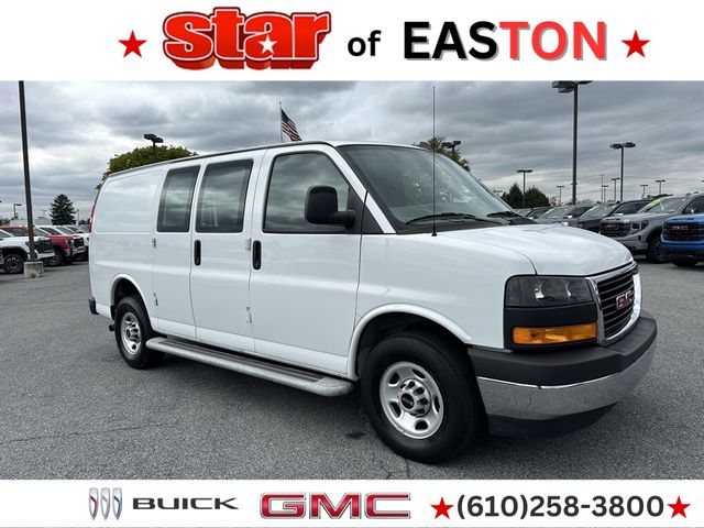 2022 GMC Savana Base