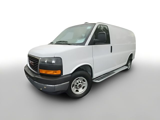 2022 GMC Savana Base