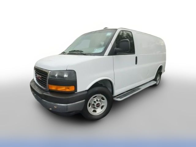 2022 GMC Savana Base