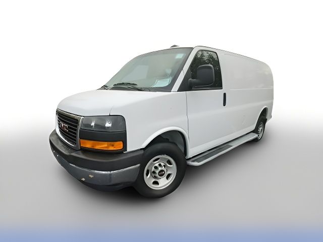 2022 GMC Savana Base