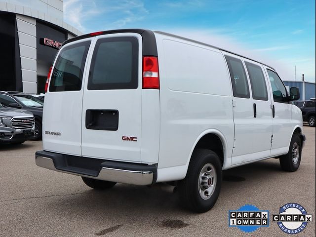 2022 GMC Savana Base