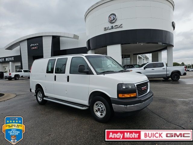 2022 GMC Savana Base