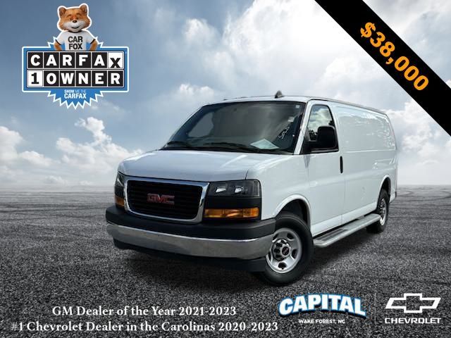 2022 GMC Savana Base