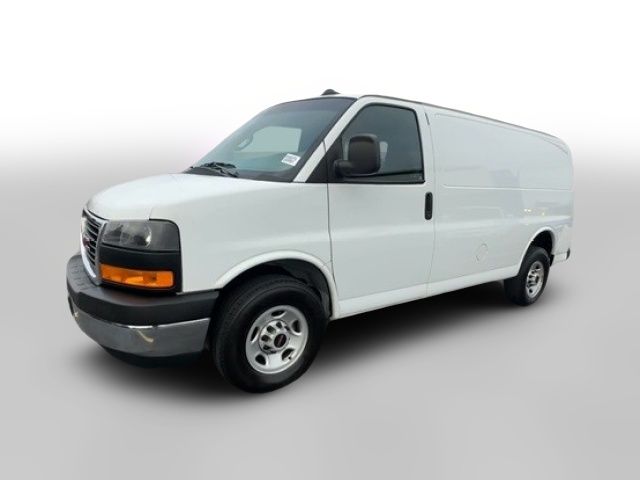 2022 GMC Savana Base