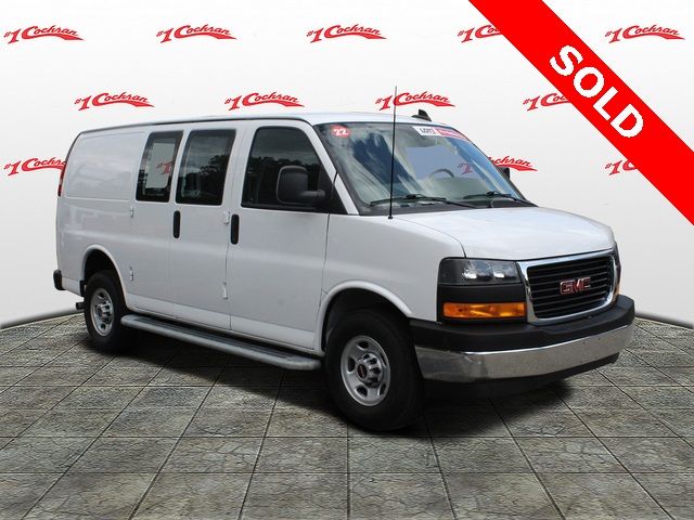 2022 GMC Savana Base