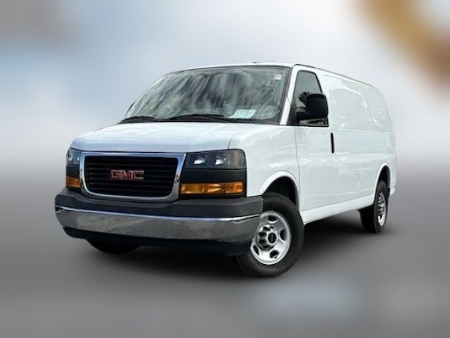 2022 GMC Savana Base