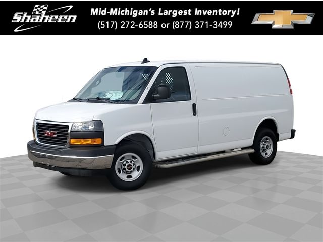 2022 GMC Savana Base